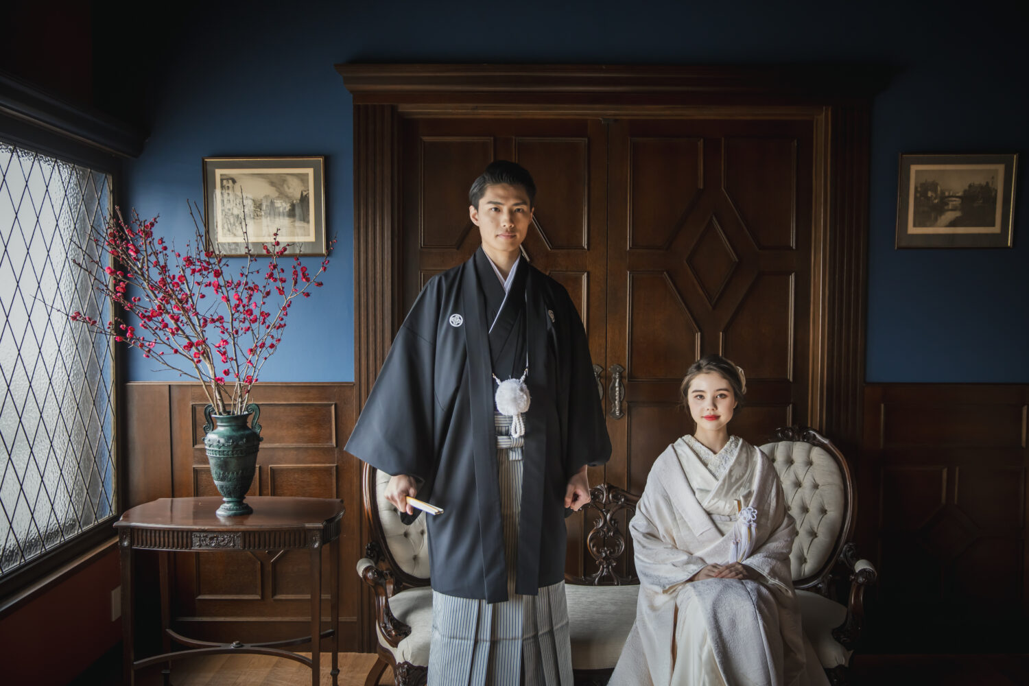 身近なスタジオ撮影でも、作りこまれたスタジオだとたくさんのバリエーションでリーズナブルに撮影が可能です。
天候にも左右されずに撮影できるので、スタジオ撮影にこだわりたいかたにおすすめ。