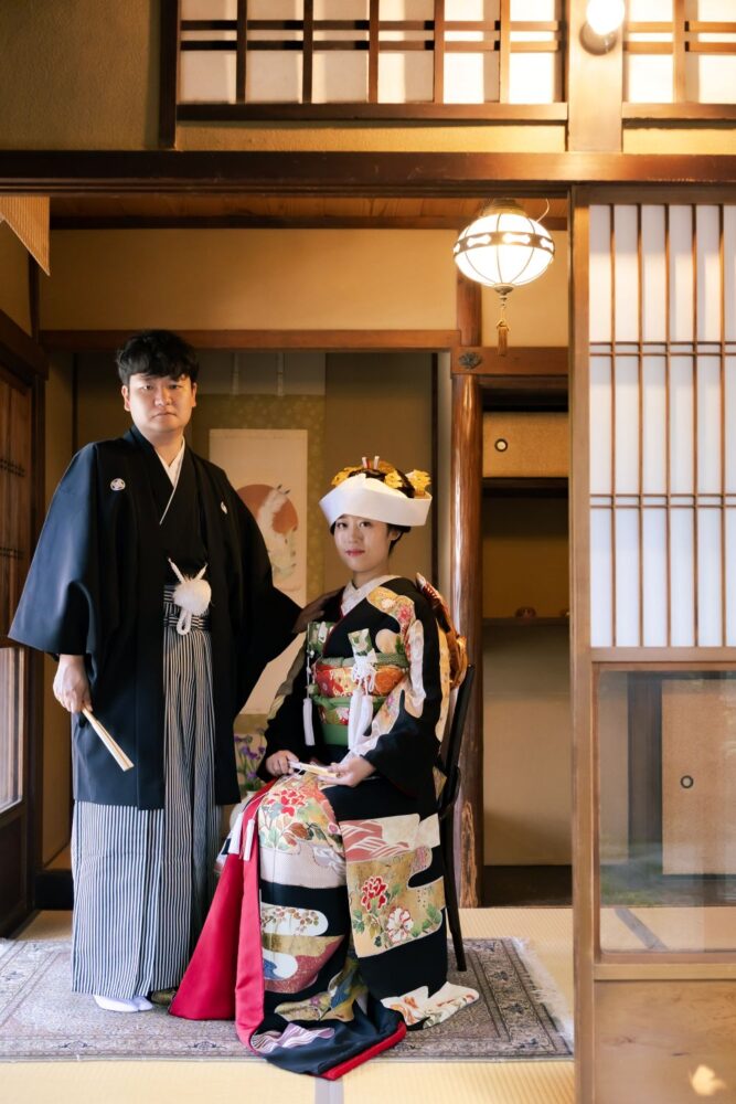 京都町家寫眞館の京町家スタジオの和室にて。引き振袖に日本髪。